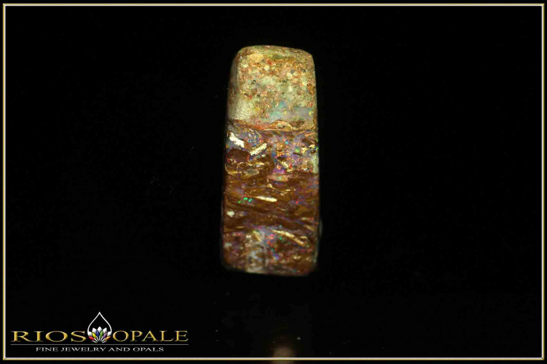 Jundah opalisiertes Holz Pipe Boulder Opal - 7,78ct